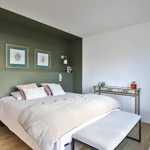 ***** Couette-café D'hotes Bibicheri France
